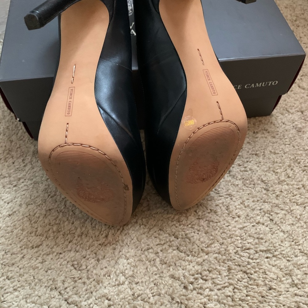 Vince Camino black heels with box size 8 - Picture 2 of 8